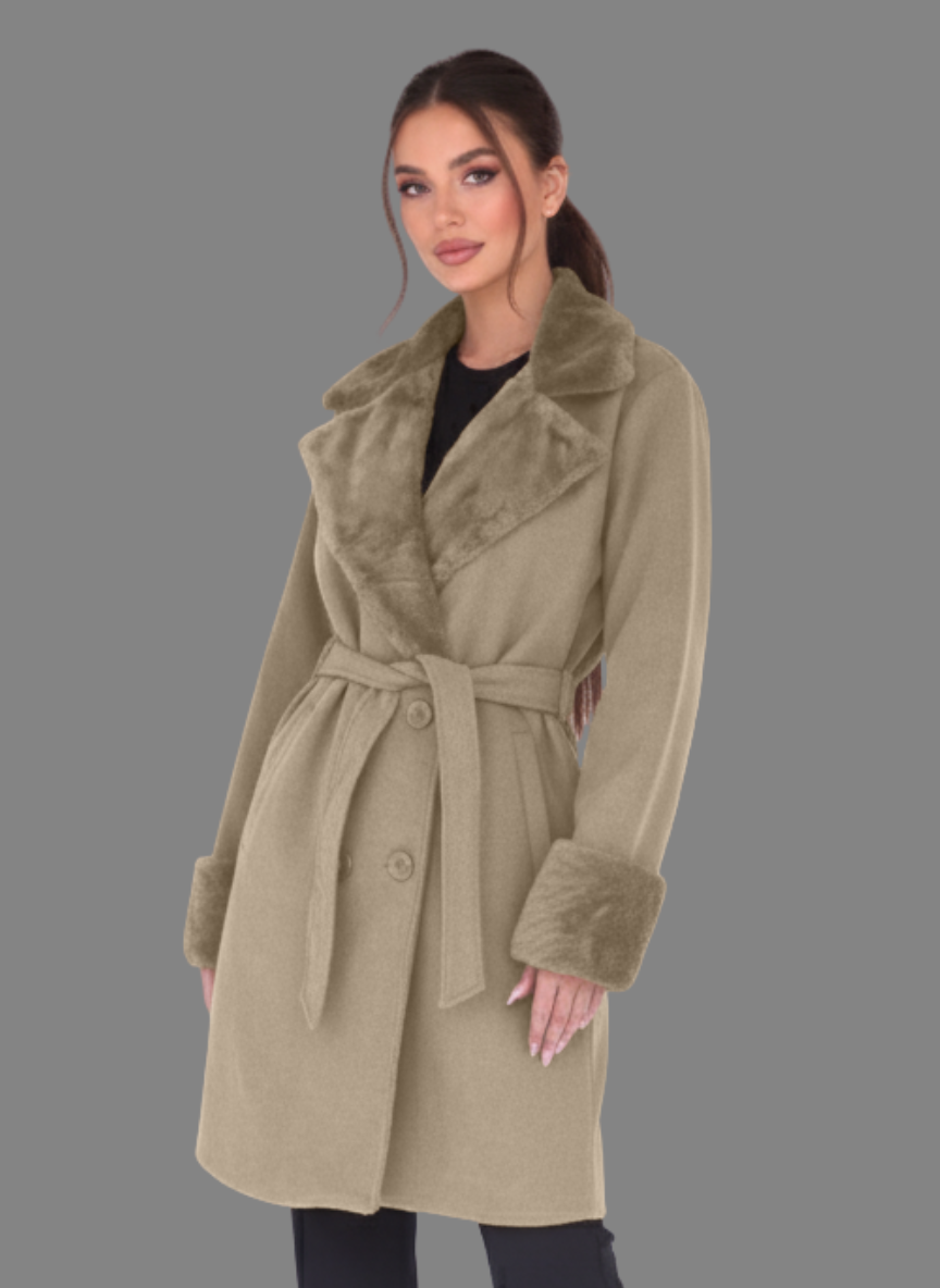 Chelsea Overcoat with Short Fur